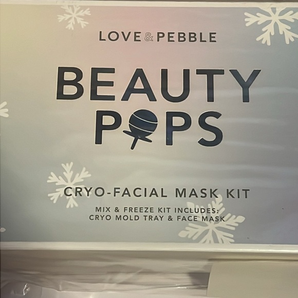 NWT Love & Pebble Beauty Pops Cryo Facial Mask Kit - Picture 2 of 8